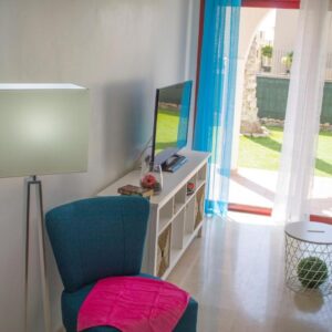 cozy-apartment-with-garden (10)